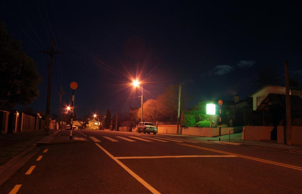 12 White Star Motel Тимару Екстериор снимка